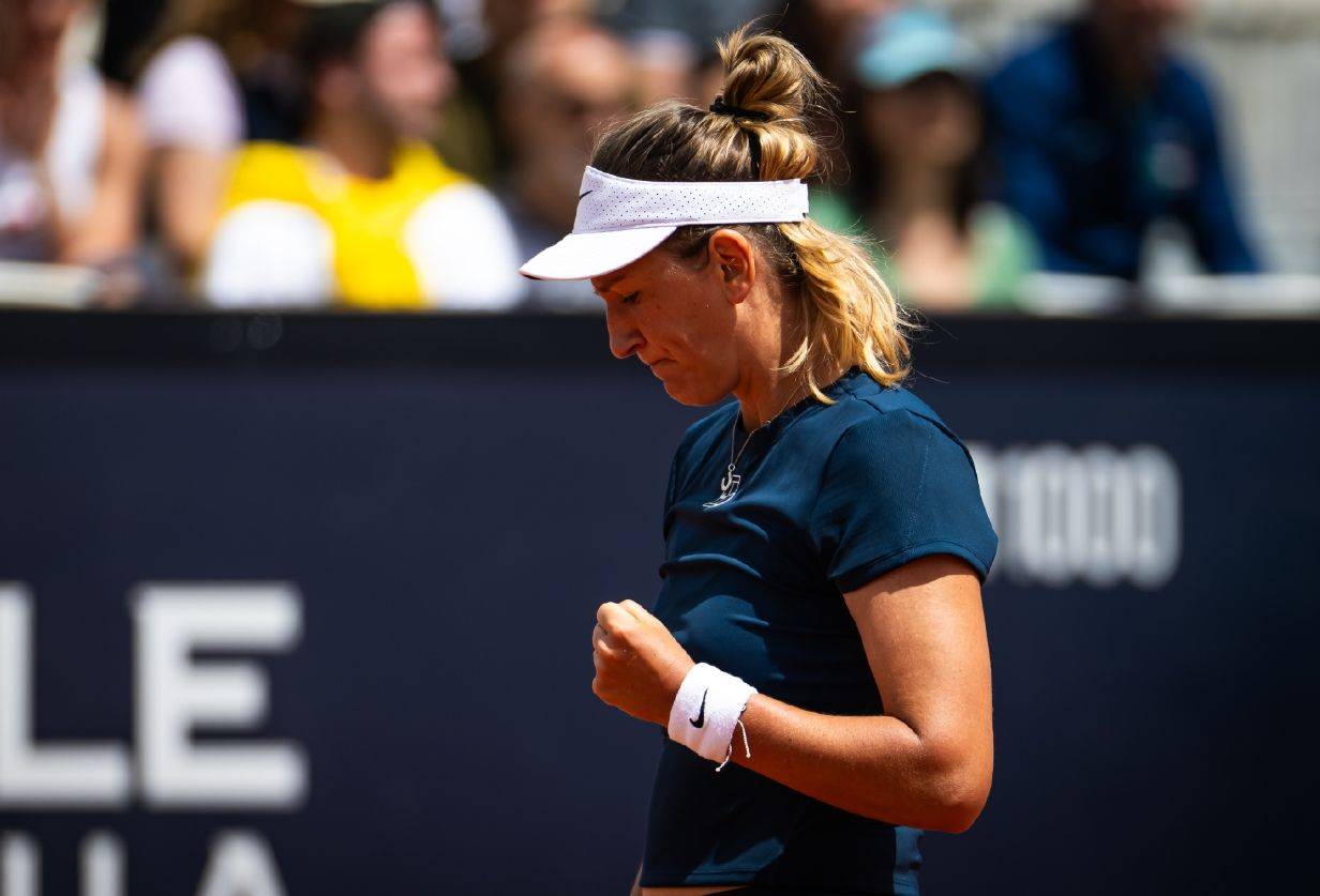 开云体育登录-关于阿扎伦卡连续十五场比赛得分超过战术调整，皇家马德里不断突破！上演精彩一战的信息