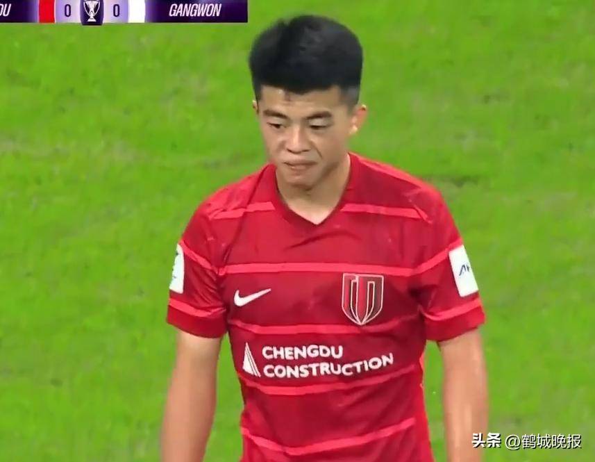 开云体育官网-青啤啦啦队美国克里夫兰骑士队表演